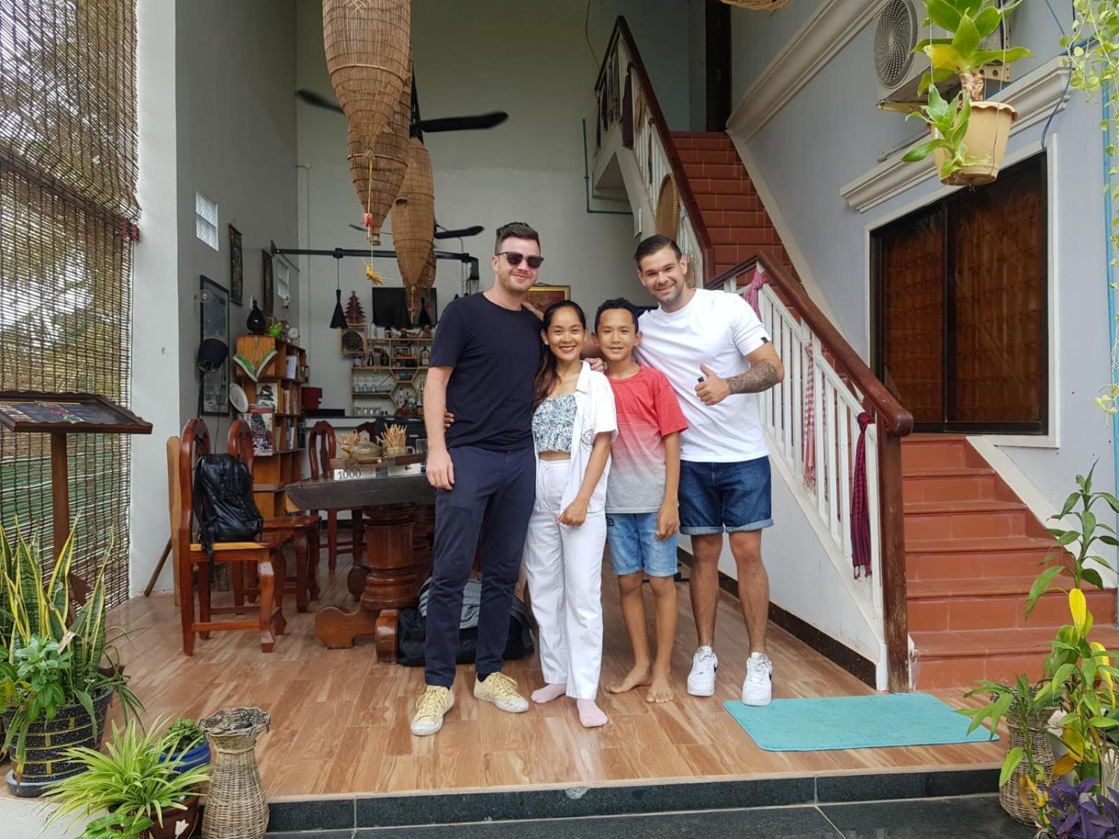 Bloom Garden Bed & Breakfast Siem Reap Buitenkant foto