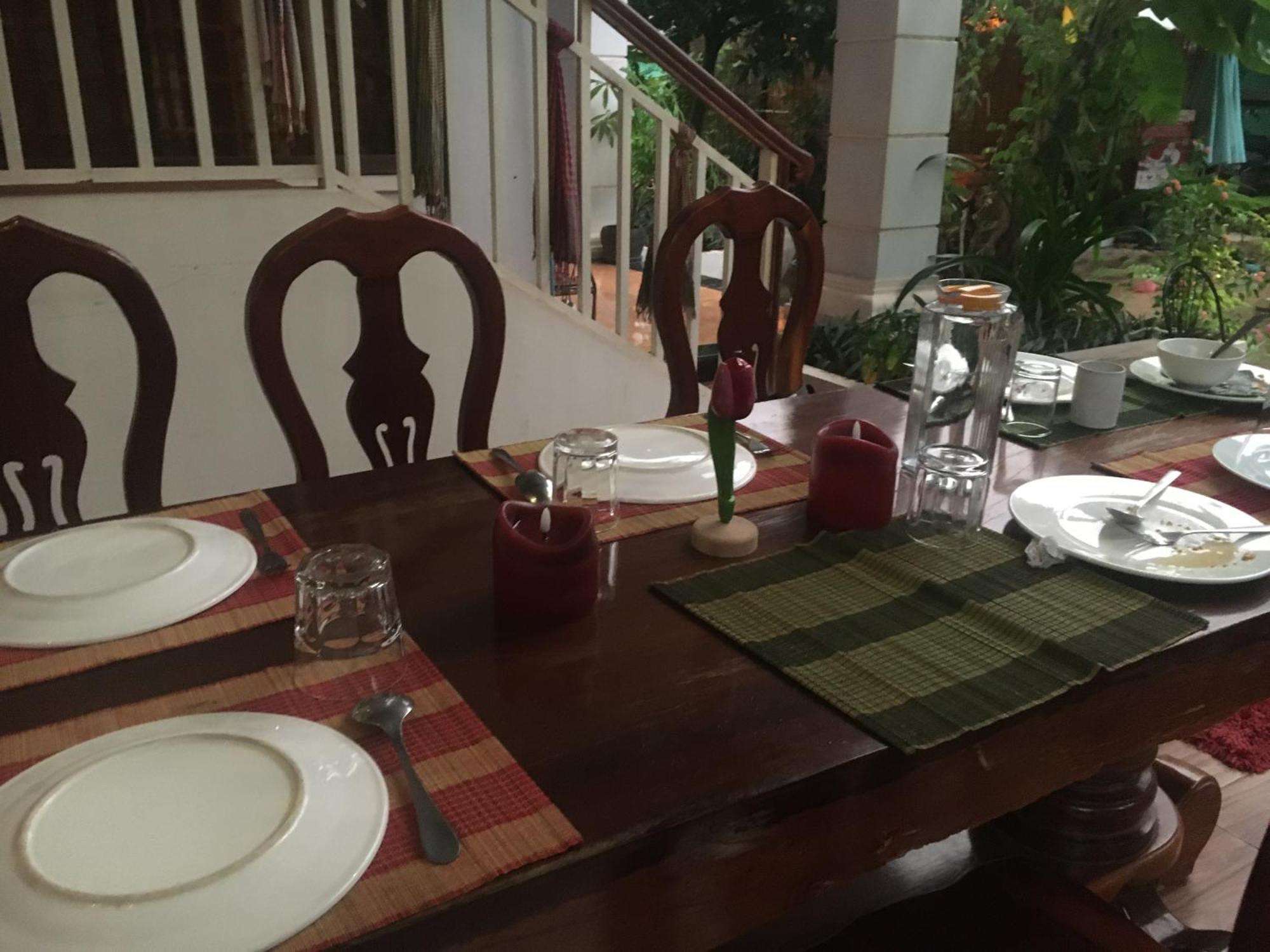 Bloom Garden Bed & Breakfast Siem Reap Buitenkant foto
